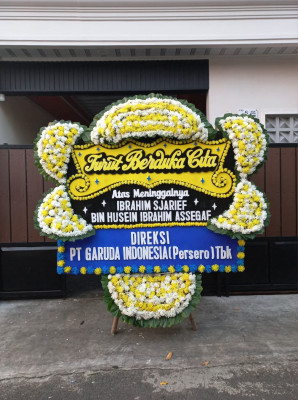 Papan Bunga Duka di Wirana
